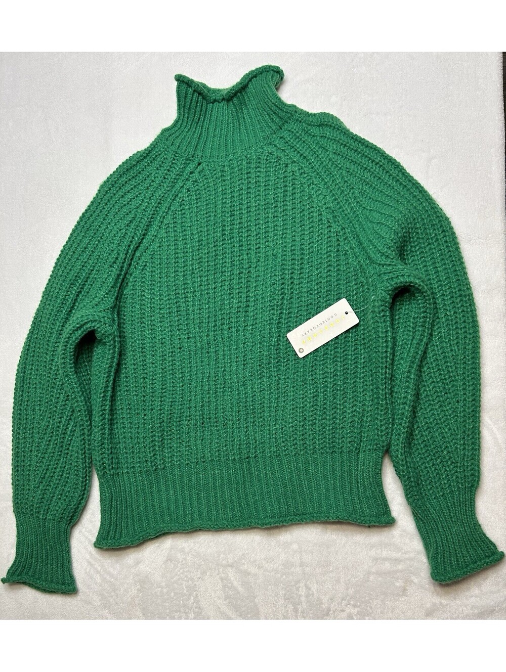 Jon & Anna Women's Size M Cable Mock Turtleneck Pullover Sweater Green